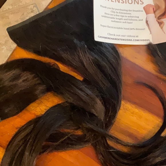 Cashmere hair extensions 8 piece set - Picture 4 of 12